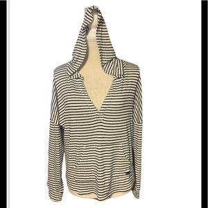 Roxy‎ sweater